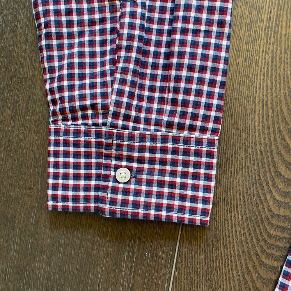Tommy Hilfiger Woman’s Zip Up Plaid Blouse. Size Large.  NWOT - Picture 8 of 11